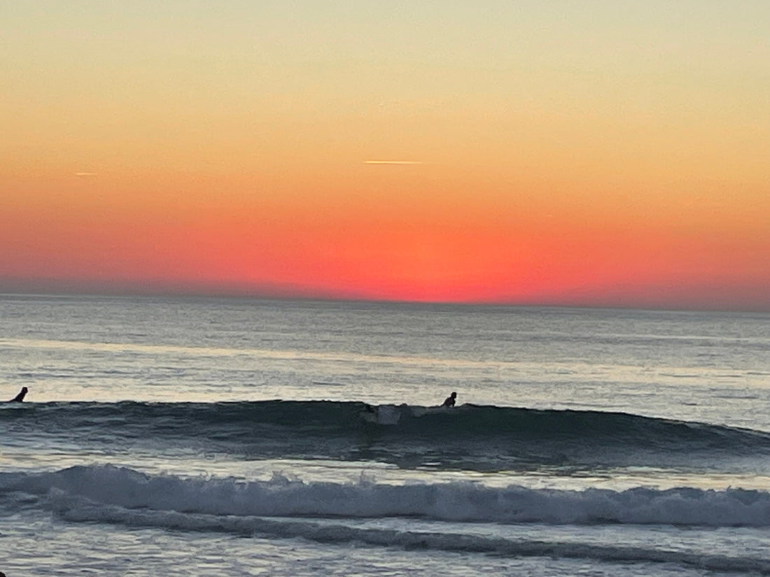 apéro sunset sur la plage de seignosse et hossegor en été