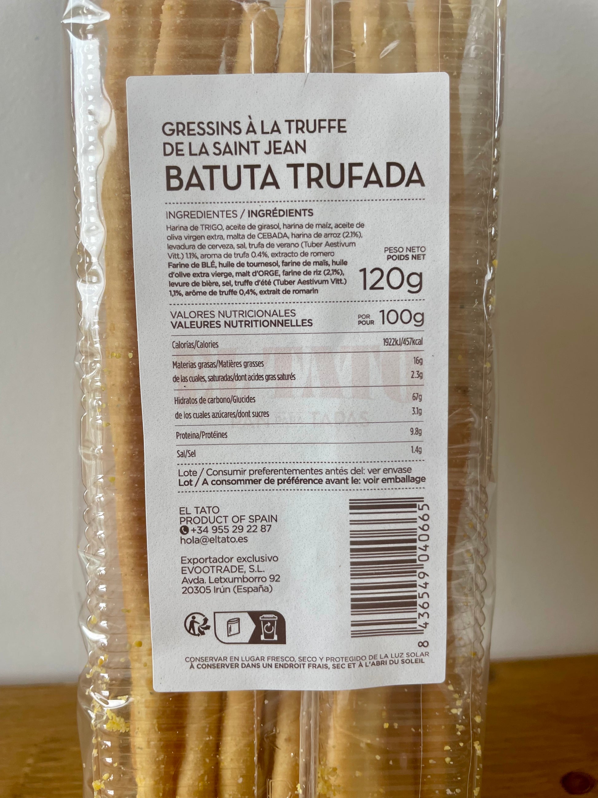 ingrédients et valeurs nutritionnelles du paquet de gressins à la truffe